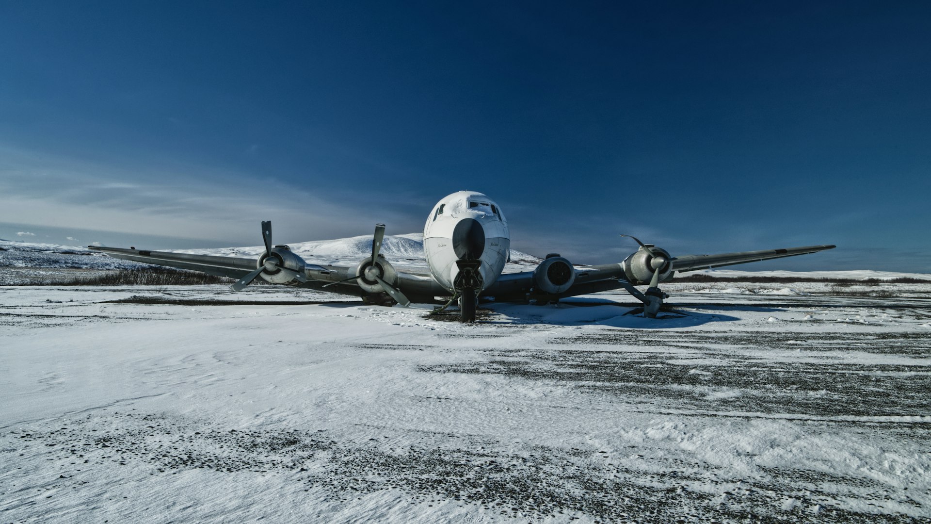 Experience the Ultimate Adventure: Cruises to the Arctic and Antarctic in 2025